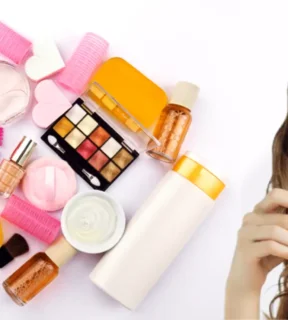 Top 10 Beauty Trends for Valentine’s Day 2025 Makeup, Skincare, Hair & Fragrance